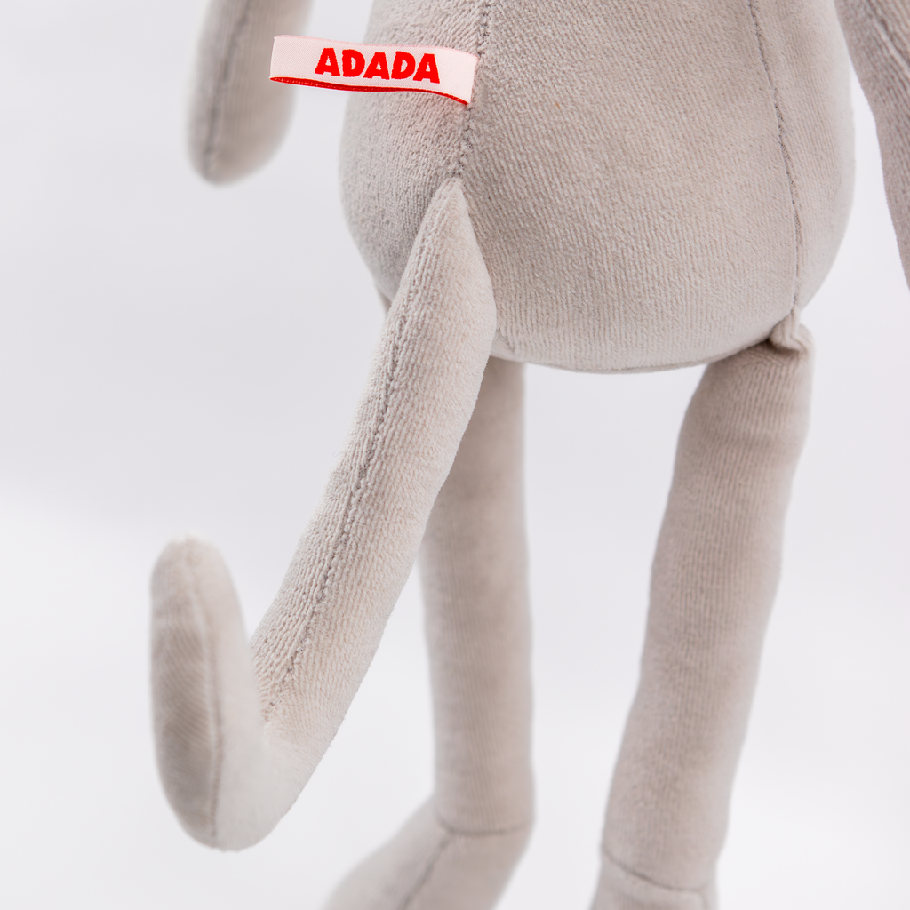 ARTIE THE GREYHOUND - L