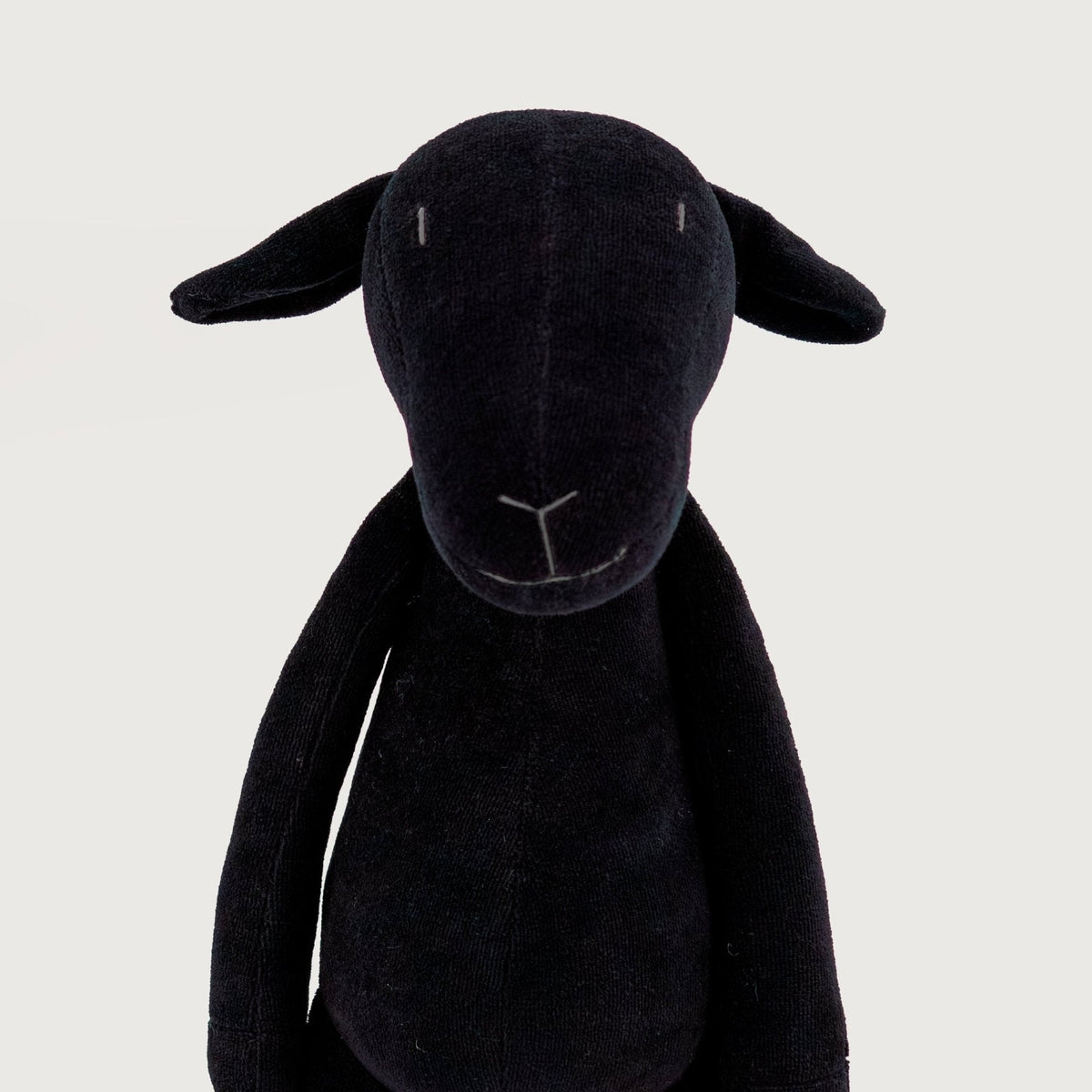 MAIA THE SHEEP - L